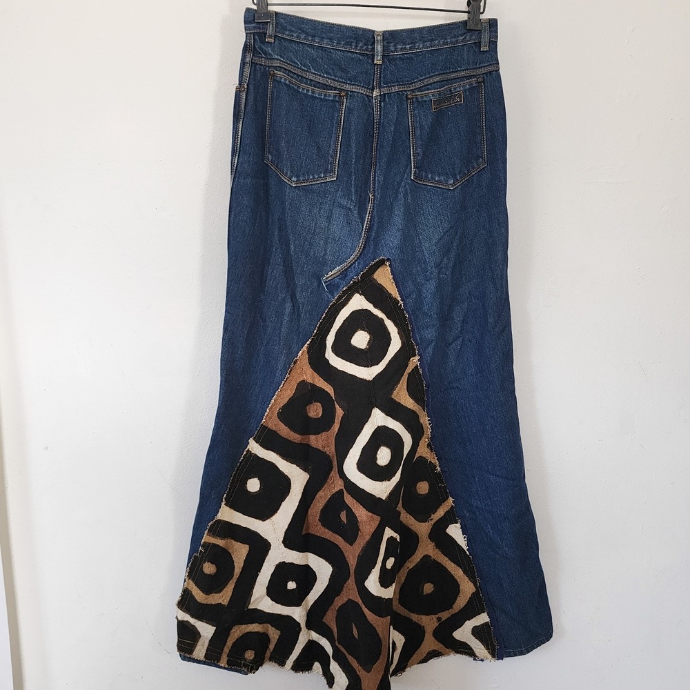 Vintage Y2k Denim Maxi Skirt Patterned Geometric Boho Print Art To Wear 14 View 4